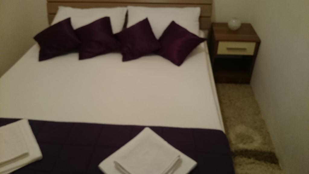 Apartments Rotim Zaostrog Chambre photo