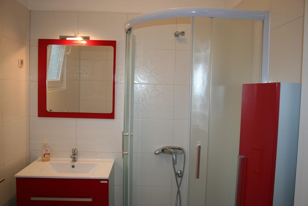 Apartments Rotim Zaostrog Chambre photo